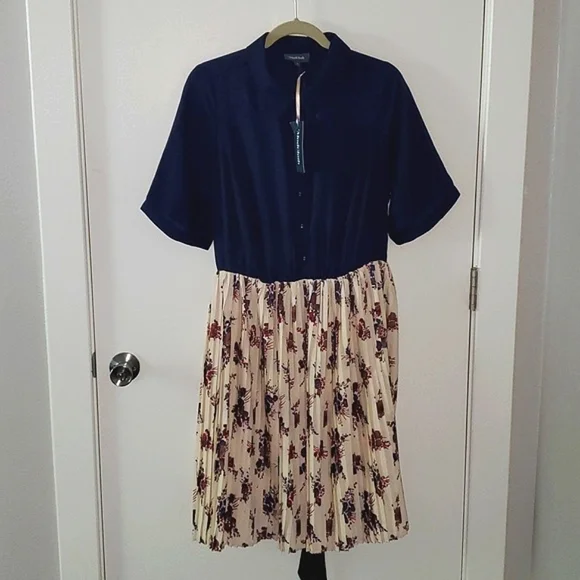 NWT Modcloth Adored Duet Floral A-Line Dress Size 1X - Picture 10 of 10